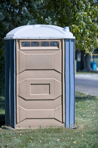 Best Luxury portable toilet rental  in Burtonsville, MD